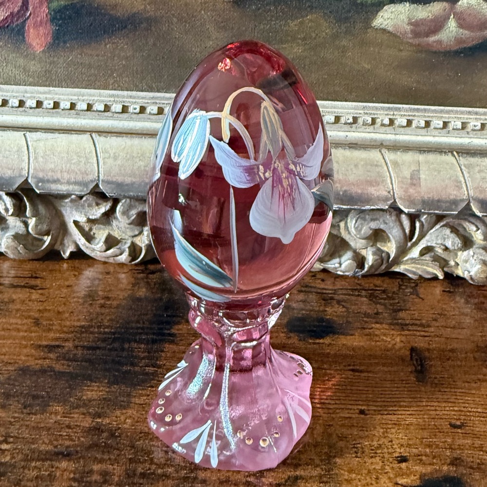 Fenton pink glass egg on stand